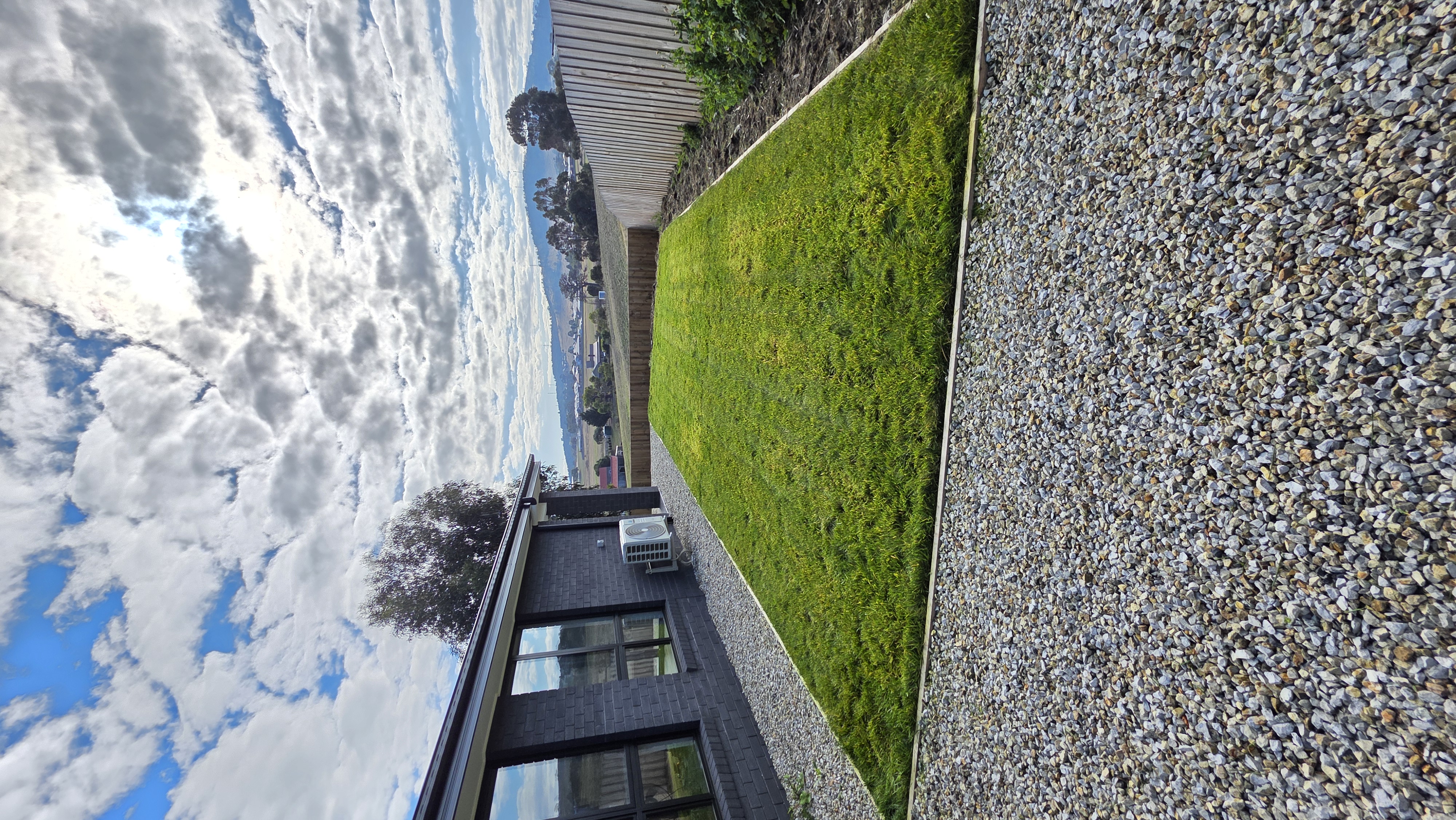 Sandy Gardening and landscaping - Image 1